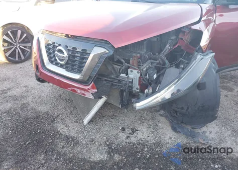 2019 Nissan Kicks Sr z USA, uszkodzony, nr VIN 3N1CP5CU9KL523904